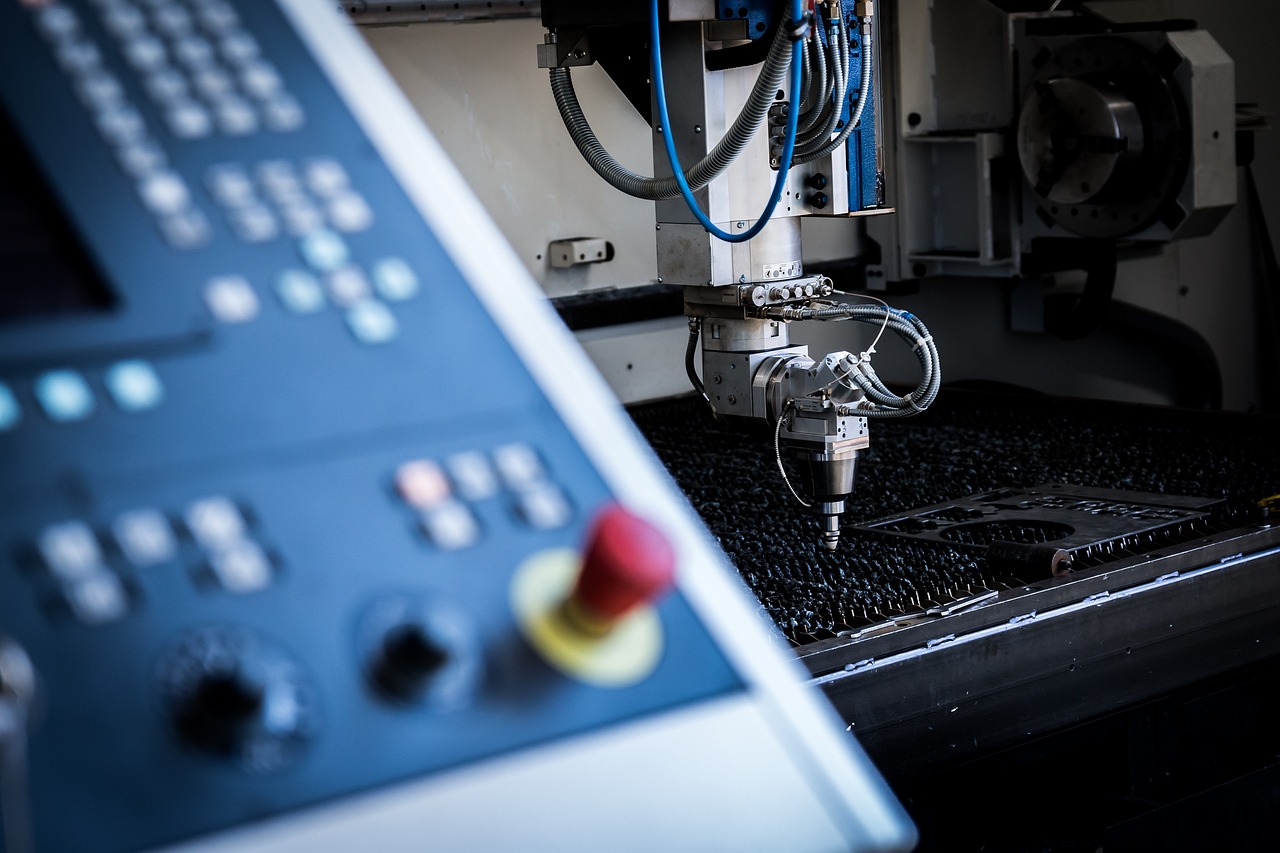 laser-cutting laser-cutting